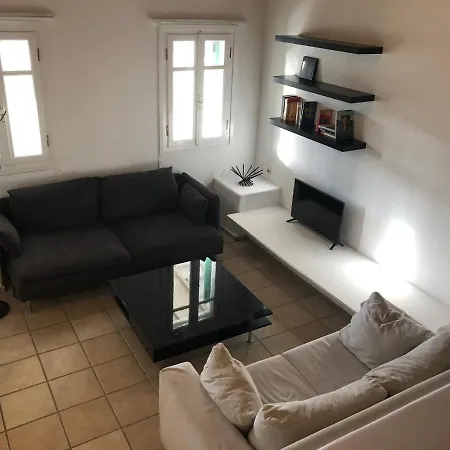 Mykonos 2 Bedroom House With Swimming Pool דירה אורנוס