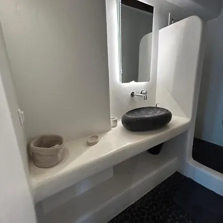 Mykonos 2 Bedroom House With Swimming Pool Apartman