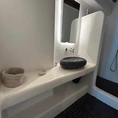Apartman Mykonos 2 Bedroom House With Swimming Pool Ornósz